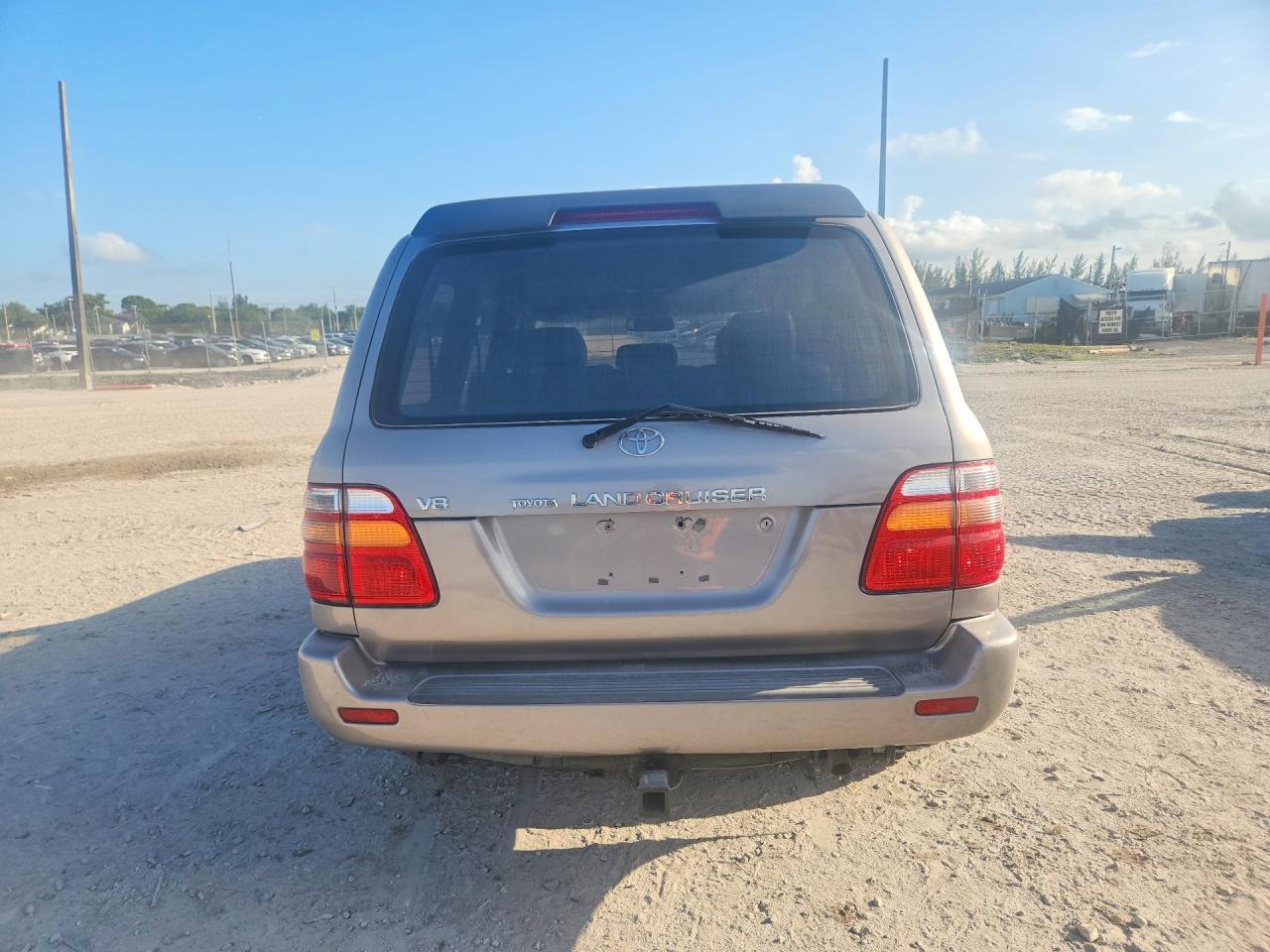 2001 Toyota Land Cruiser Base - Фото 6