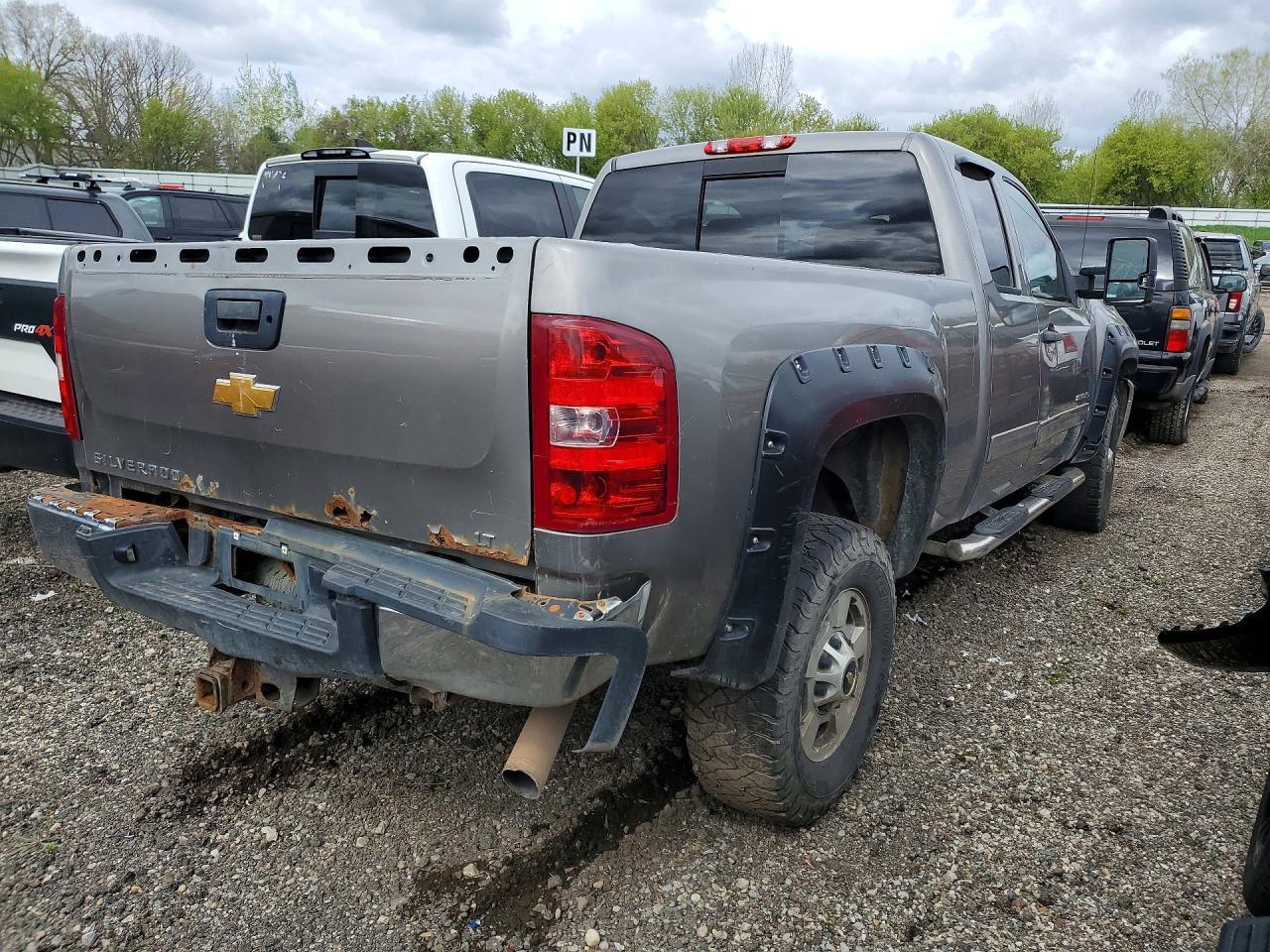 2012 Chevrolet Silverado K2500 Heavy Duty Lt - Фото 3