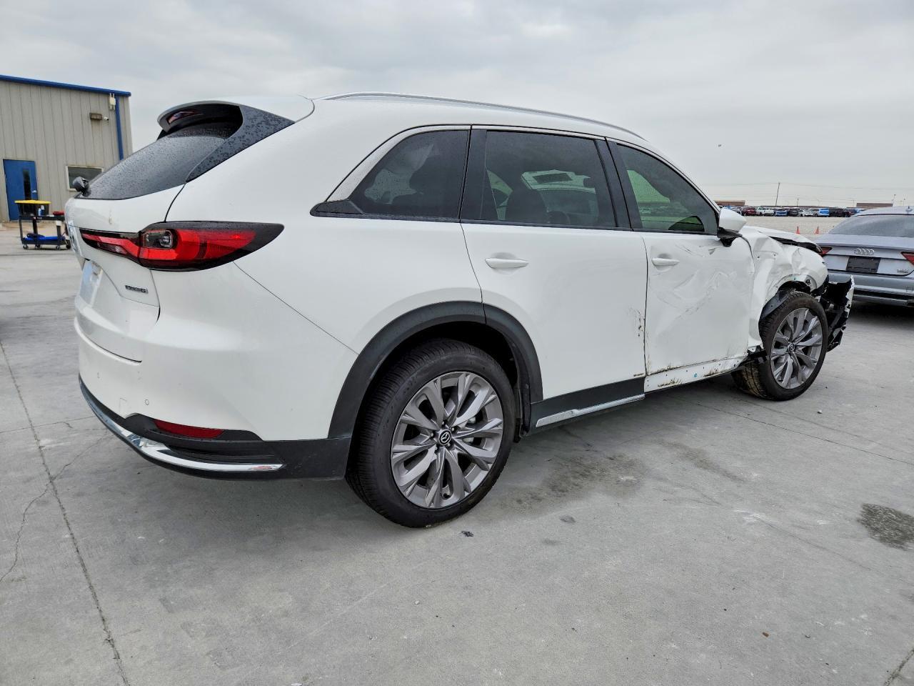 2024 Mazda Cx-90 Premium - Фото 3