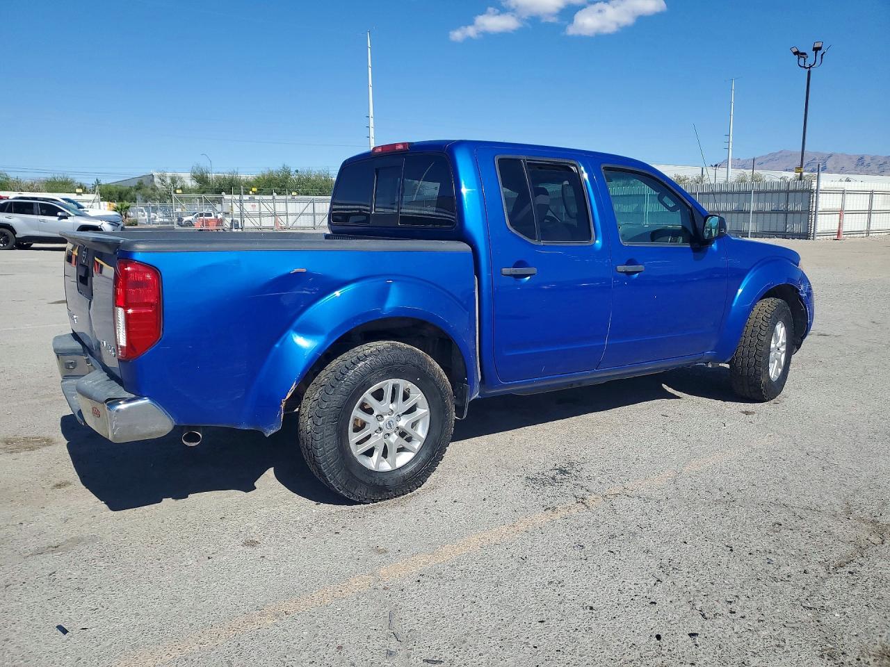 2014 Nissan Frontier S - Image 3