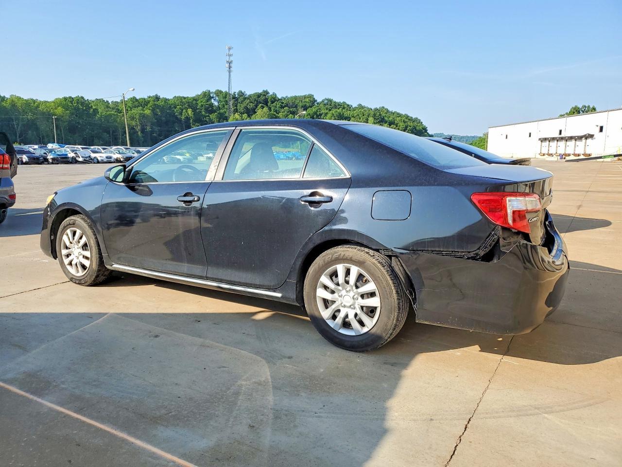 2012 Toyota Camry Le - Image 2