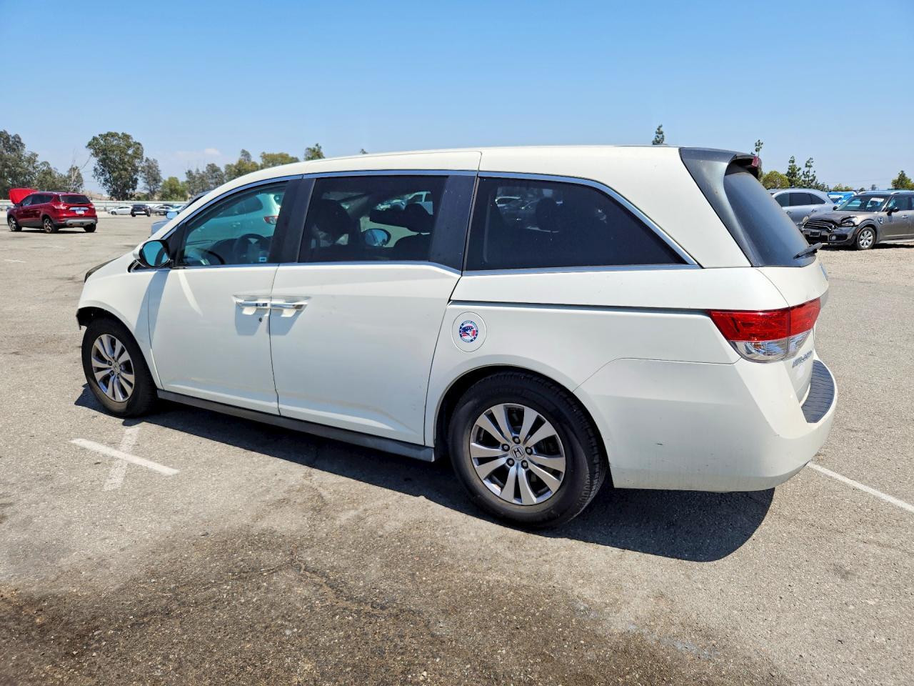 2016 Honda Odyssey Se - Фото 2