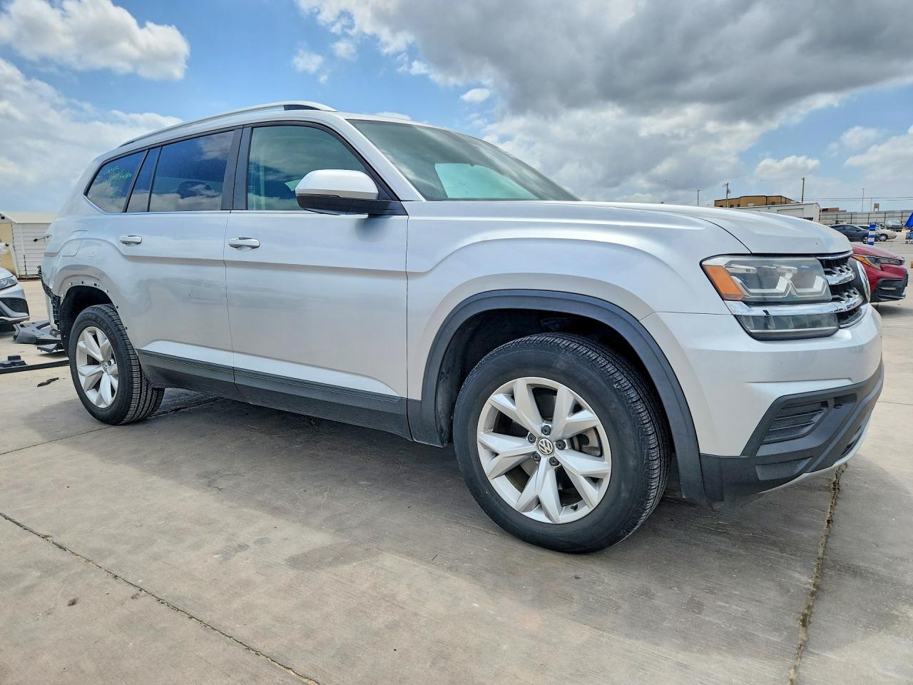 2018 Volkswagen Atlas - Image 4