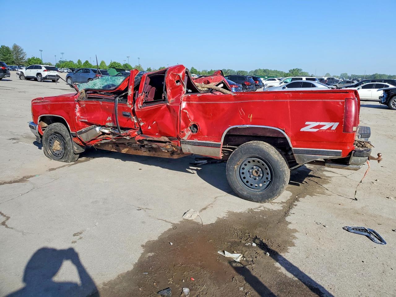 1997 Chevrolet Gmt-400 K1500 - Image 2