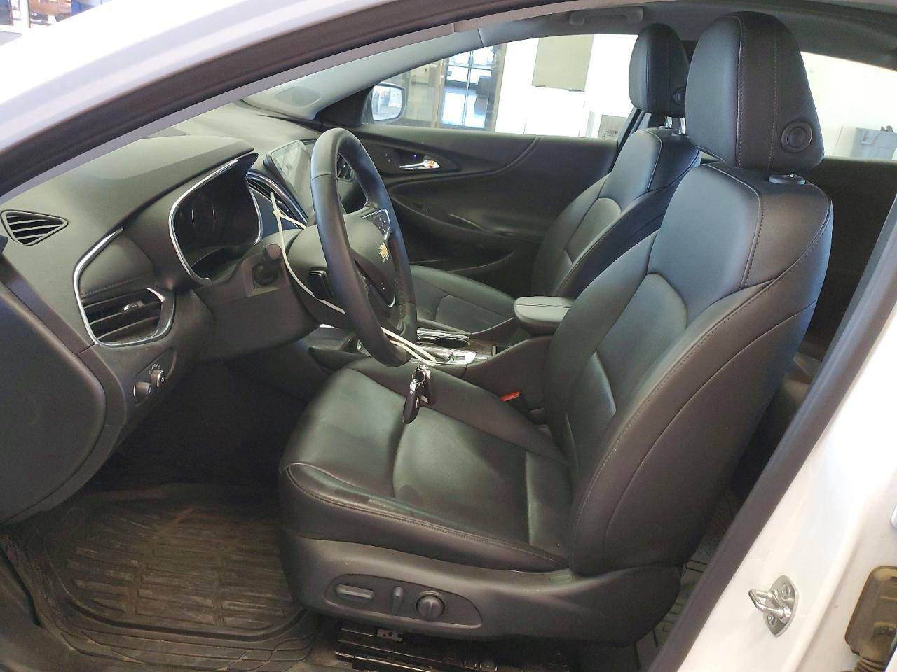 2025 Chevrolet Malibu Premier - Фото 7