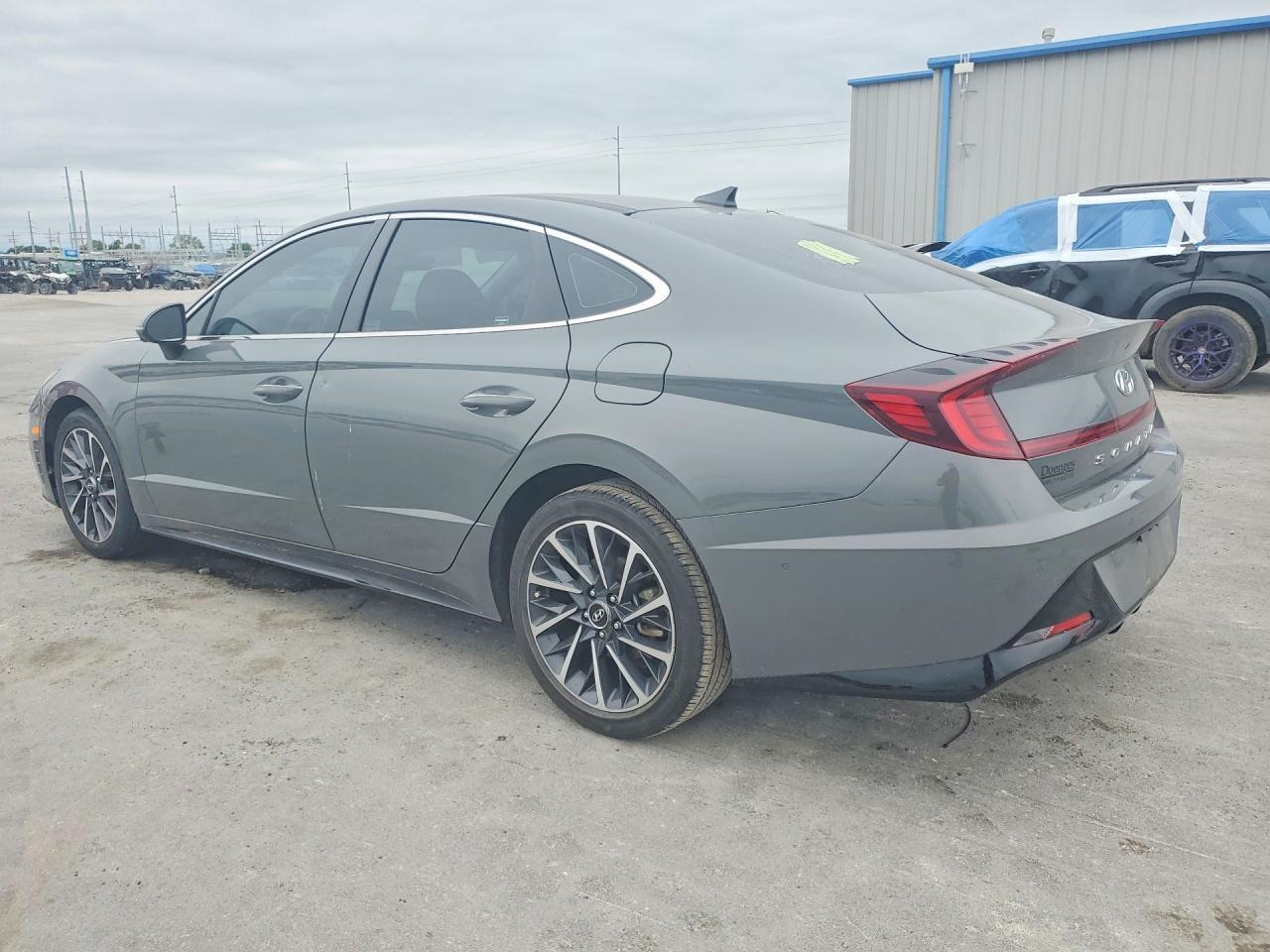2020 Hyundai Sonata Limited - Image 2
