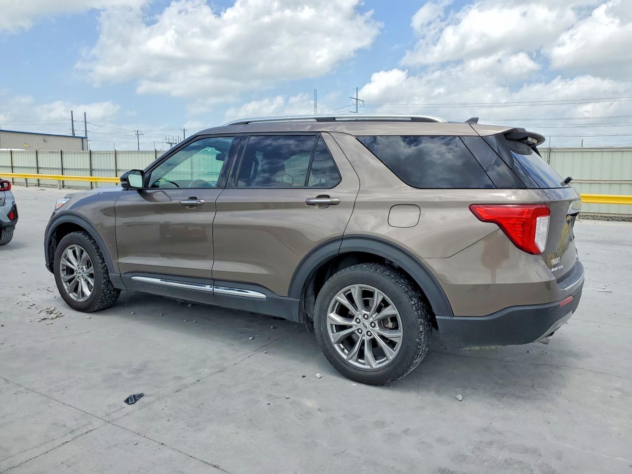 2021 Ford Explorer Limited - Фото 2