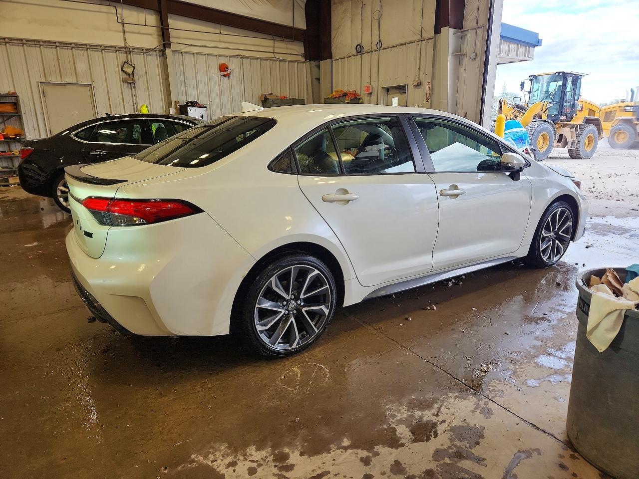 2020 Toyota Corolla Xse - Фото 3