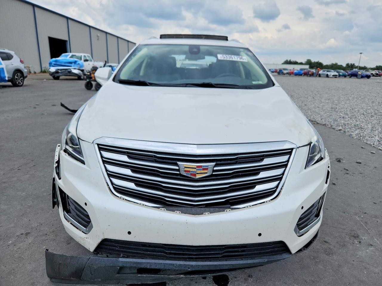 2018 Cadillac Xt5 Luxury - Image 5