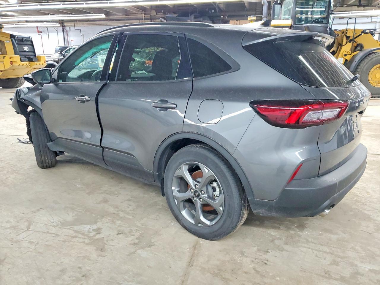 2025 Ford Escape St Line - Фото 2