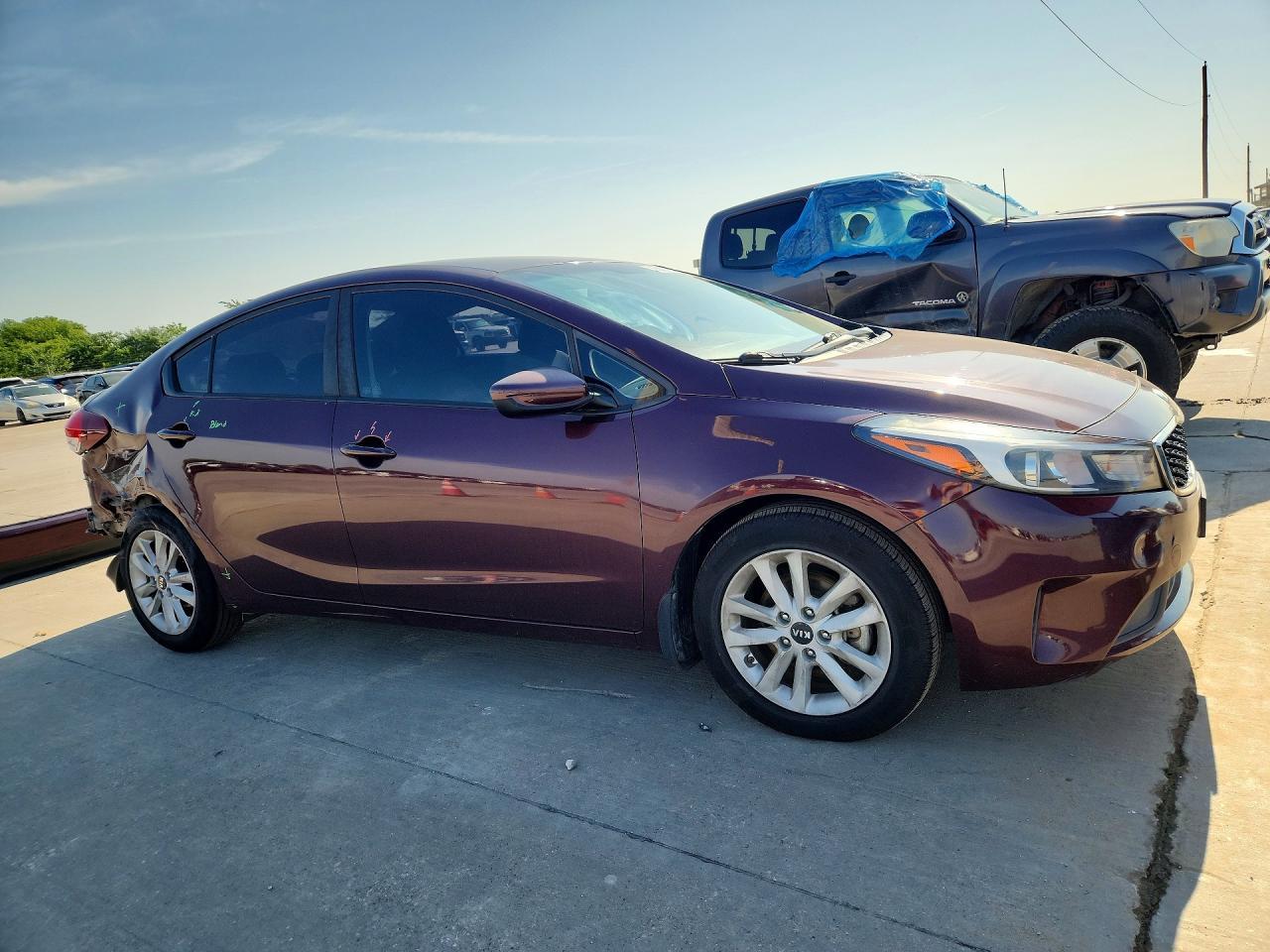 2017 Kia Forte Lx - Фото 4