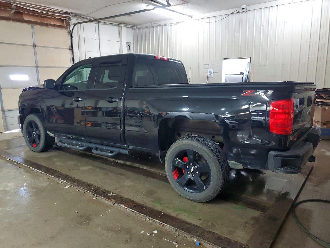 2018 Chevrolet Silverado K1500 Lt - Image 2
