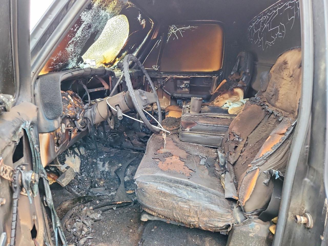 1985 Chevrolet C30 - Image 7