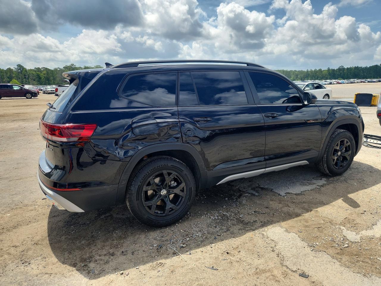 2025 Volkswagen Atlas Crs Spt 4D 2.0T Se - Фото 3