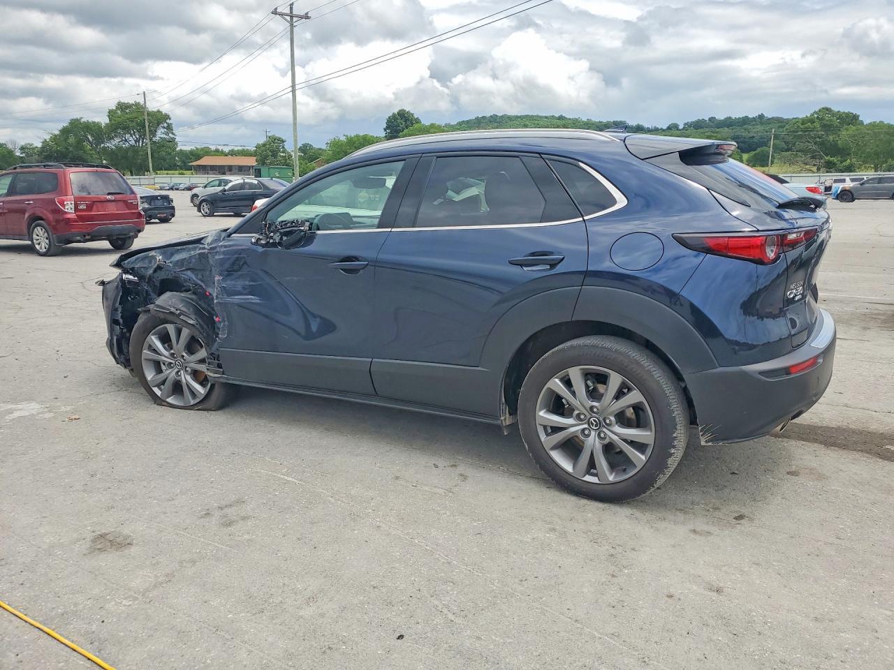 2024 Mazda Cx-30 Premium - Image 2