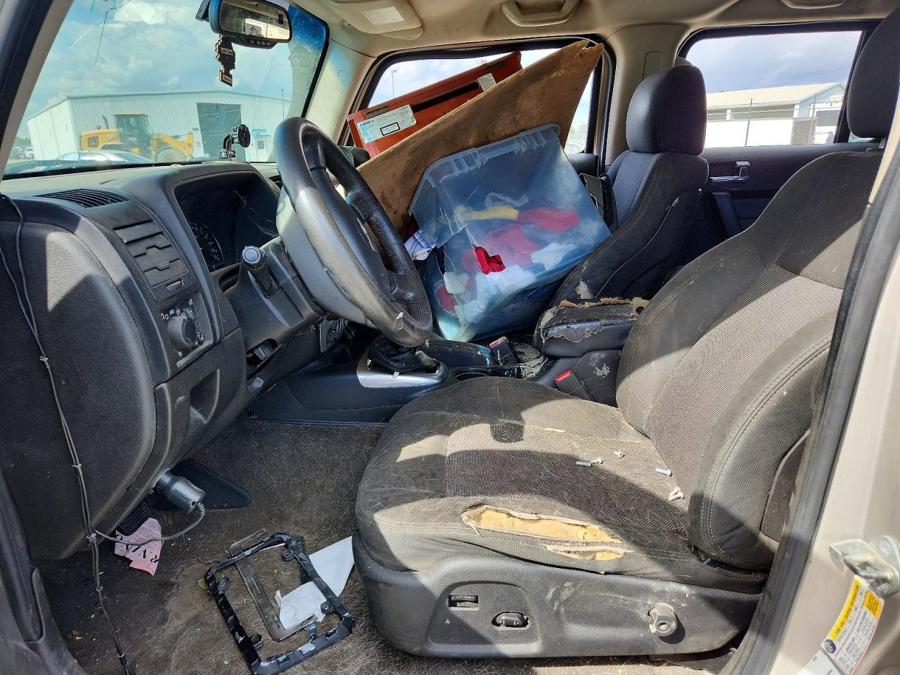 2009 Hummer H3 - Image 7