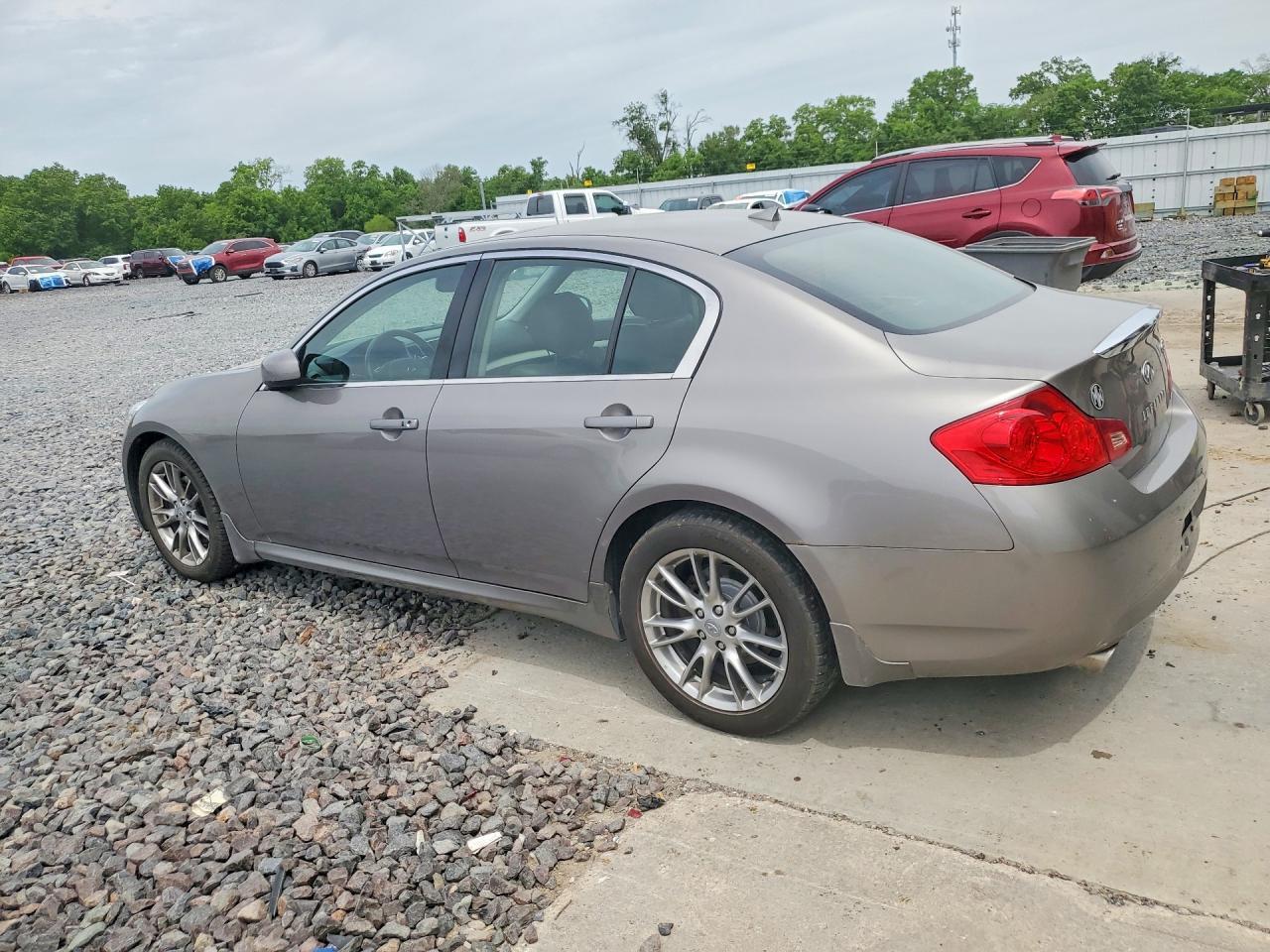 2008 Infiniti G35 X - Image 2