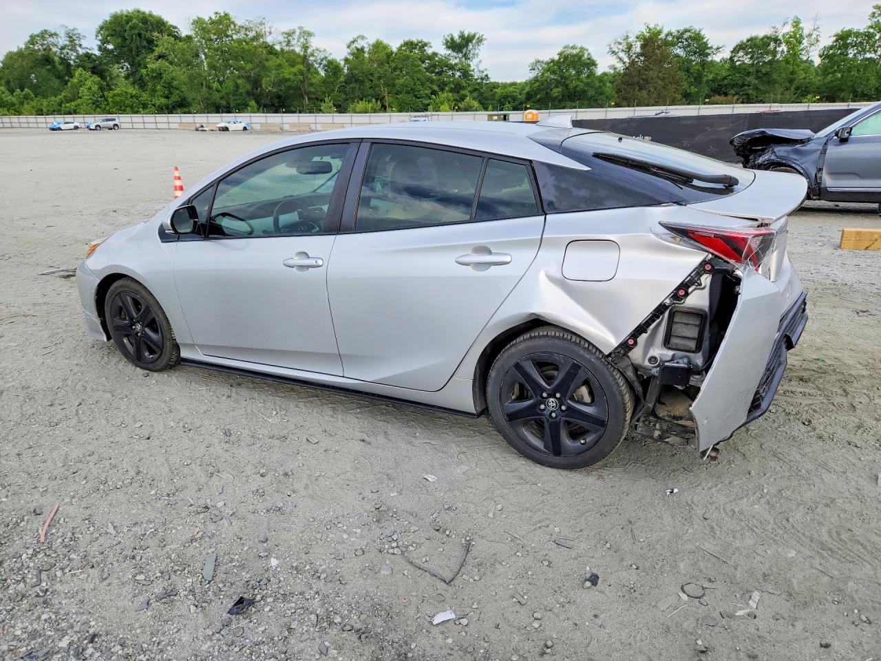 2017 Toyota Prius Four Touring - Фото 2