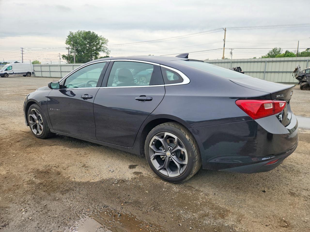 2023 Chevrolet Malibu Lt - Фото 2