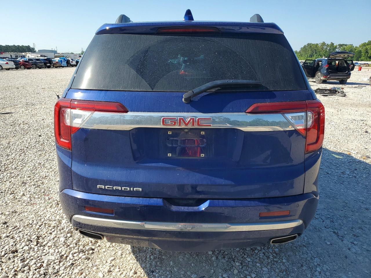 2023 GMC Acadia - Image 6