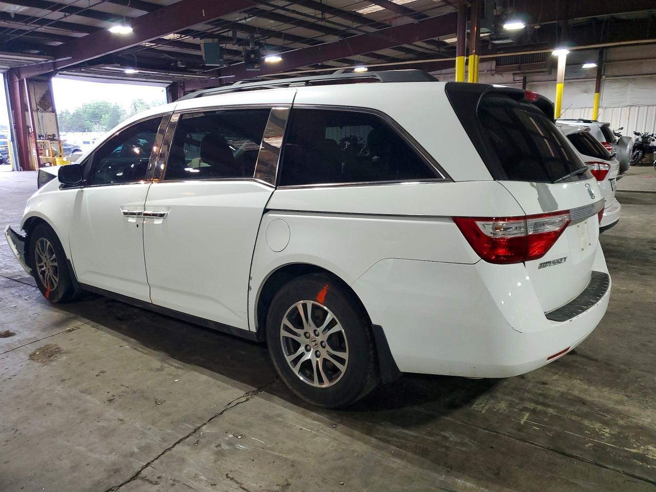 2012 Honda Odyssey Ex - Фото 2