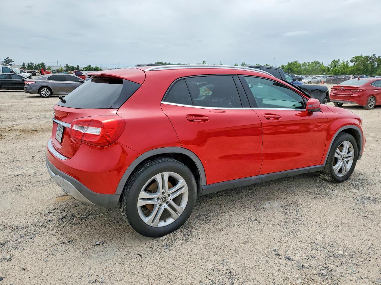 2020 Mercedes-Benz Gla 250 - Image 3