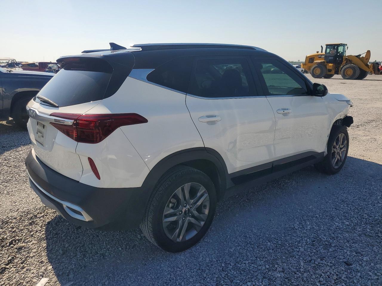 2022 Kia Seltos S - Фото 3