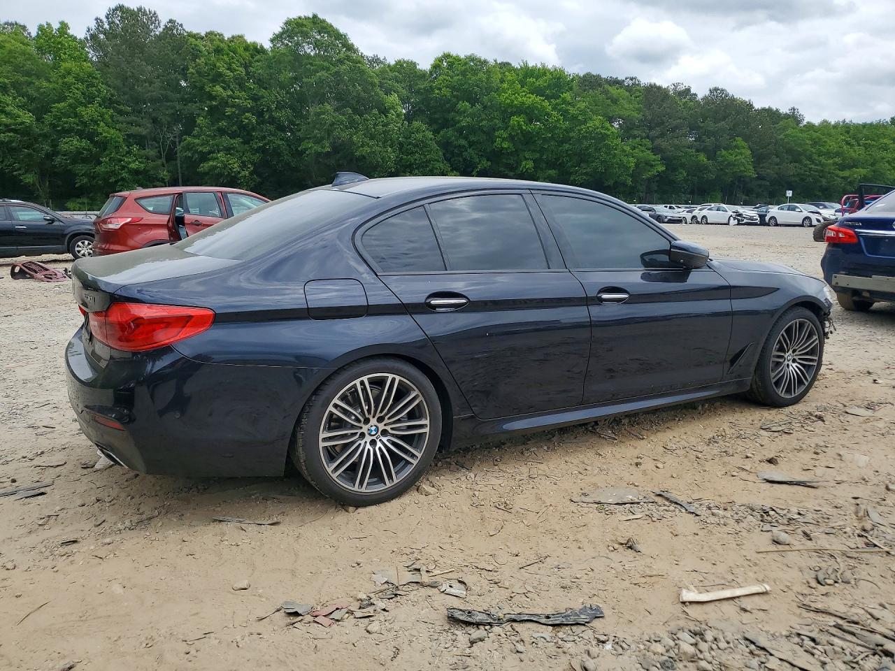2017 BMW 530 I - Фото 3