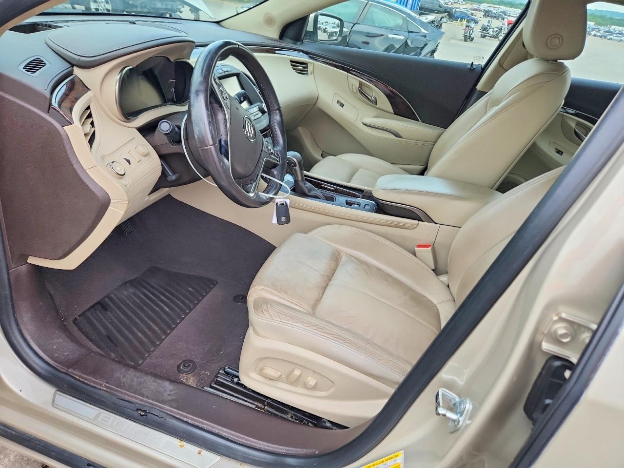2015 Buick Lacrosse - Image 7