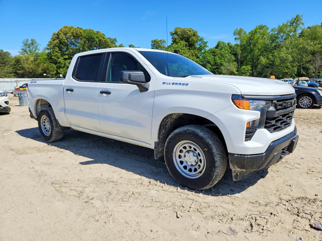 2025 Chevrolet Silverado K1500 - Image 4