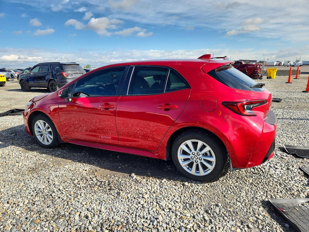 2025 Toyota Corolla Hatchback Se - Фото 2