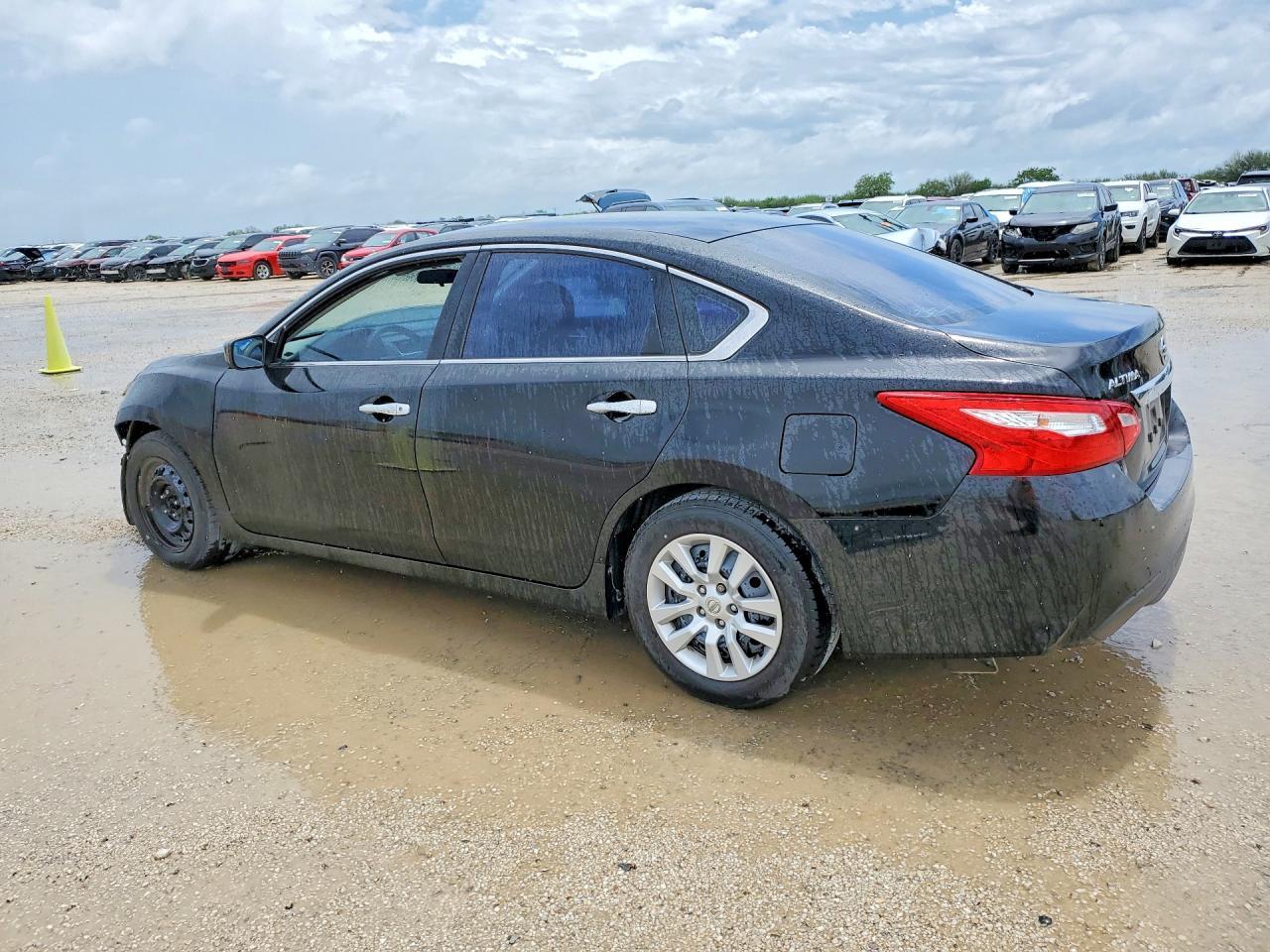 2016 Nissan Altima 2.5 S - Image 2
