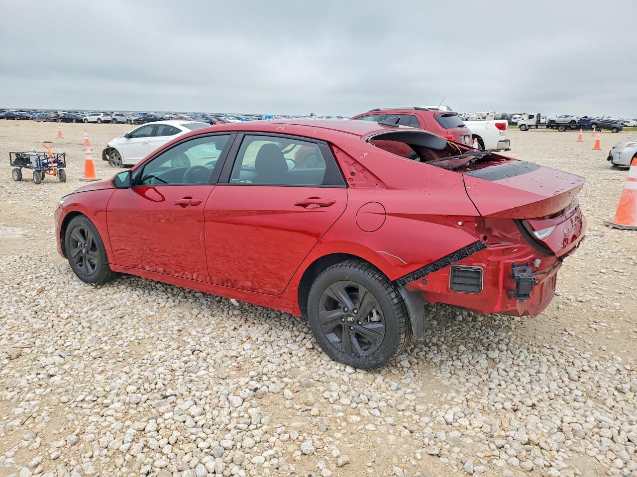 2021 Hyundai Elantra Sel - Фото 2