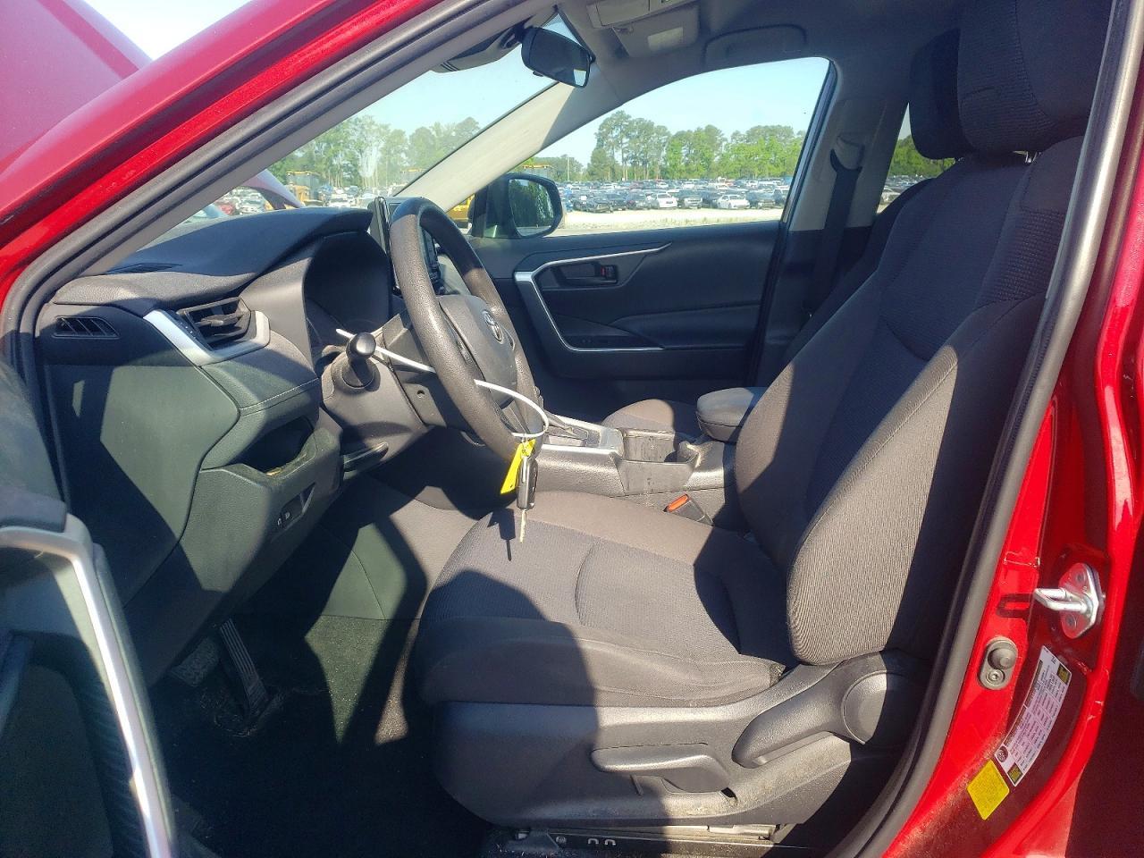 2022 Toyota Rav4 Le - Фото 7