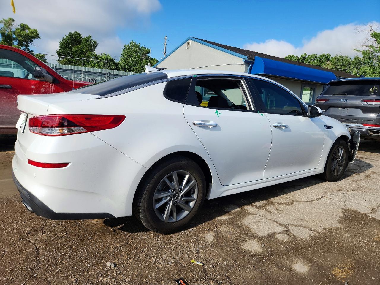 2020 Kia Optima Lx - Фото 3