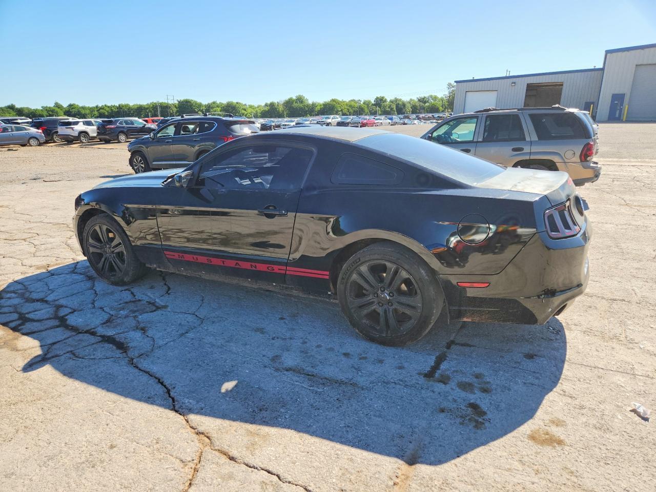 2014 Ford Mustang - Фото 2