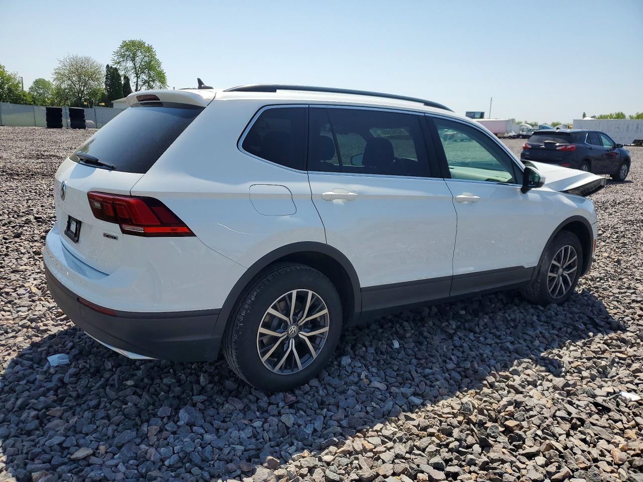 2019 Volkswagen Tiguan Se - Image 3