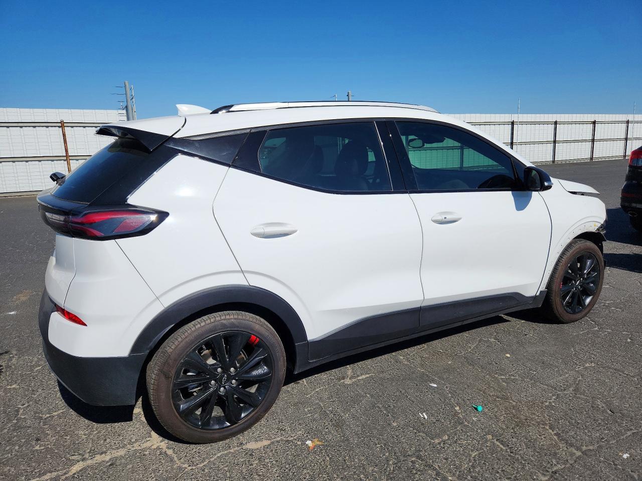 2023 Chevrolet Bolt Euv Lt - Image 3