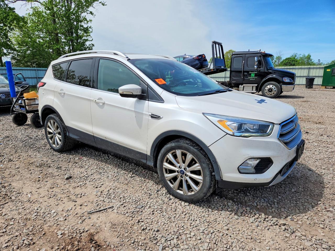 2018 Ford Escape Titanium - Image 4