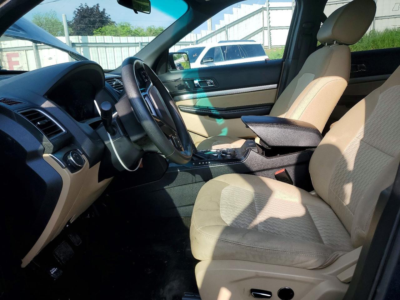 2016 Ford Explorer - Фото 7