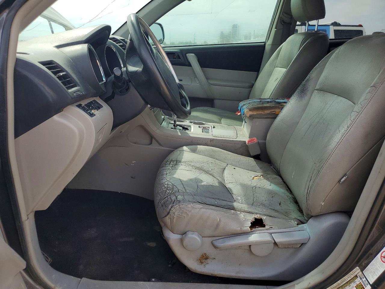 2012 Toyota Highlander Base - Фото 7