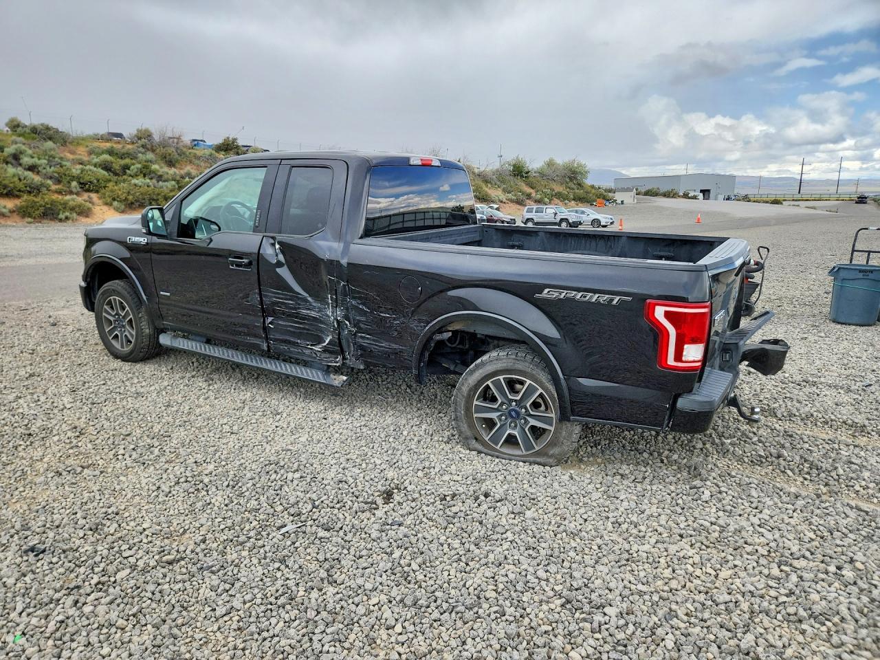 2015 Ford F150 Super Cab - Image 2