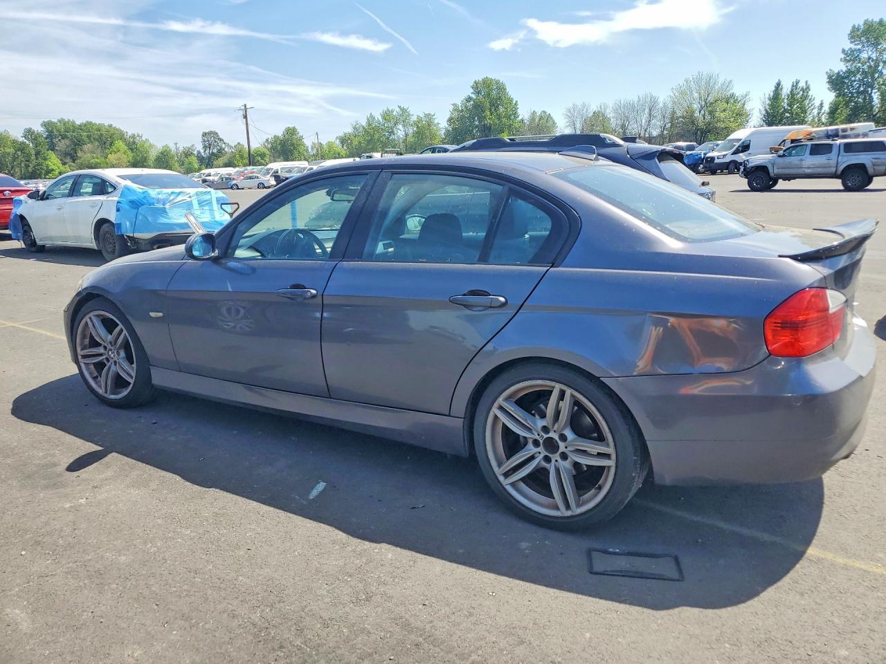 2006 BMW 325 I - Фото 2