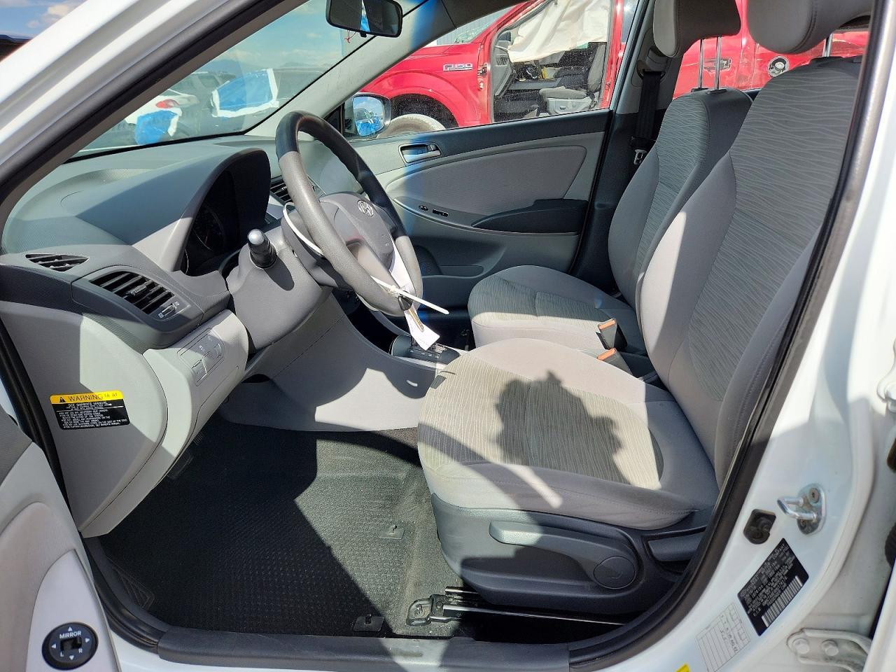 2017 Hyundai Accent Se - Image 7