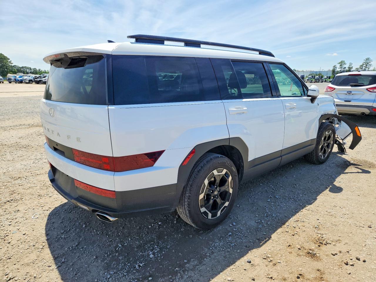 2025 Hyundai Santa Fe Sel - Image 3