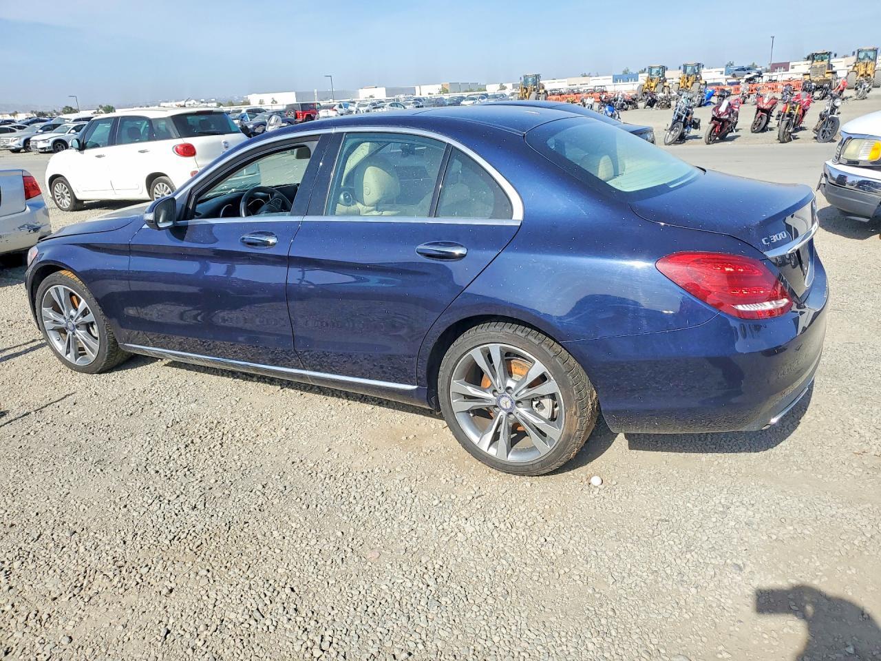 2015 Mercedes-Benz C 300 4Matic - Image 2