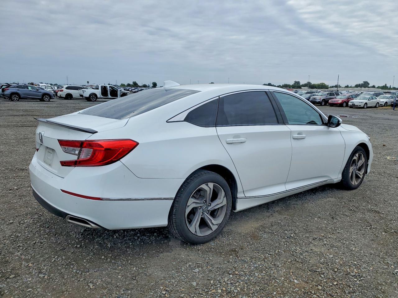 2019 Honda Accord Ex - Фото 3