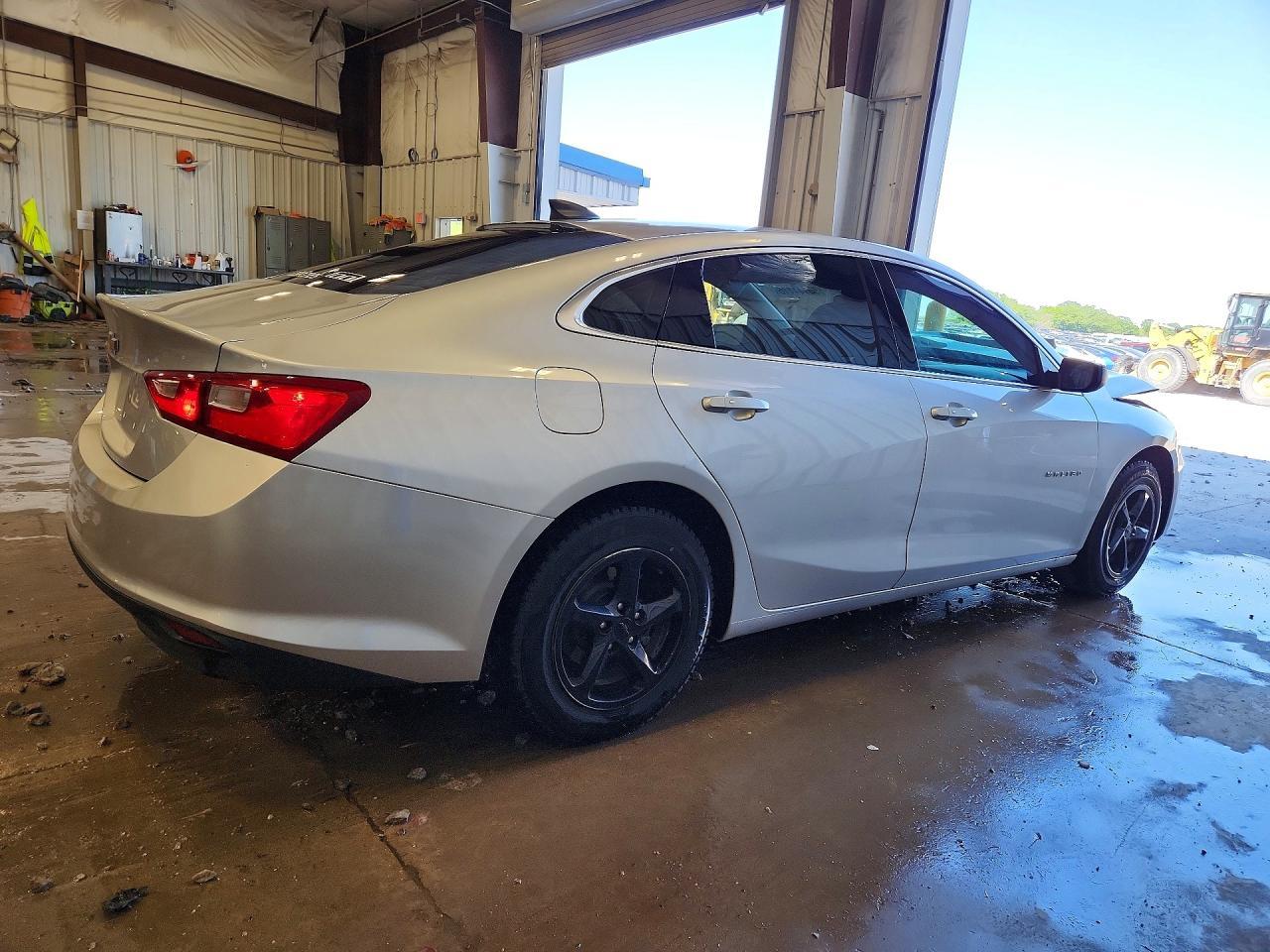 2017 Chevrolet Malibu Ls - Image 3