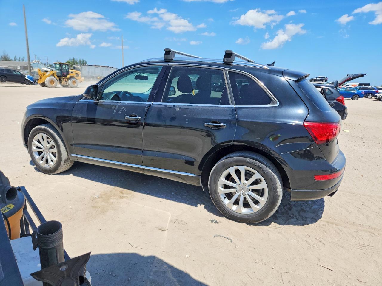 2015 Audi Q5 Premium - Image 2