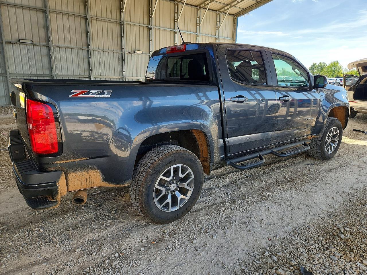 2016 Chevrolet Colorado Z71 - Фото 3